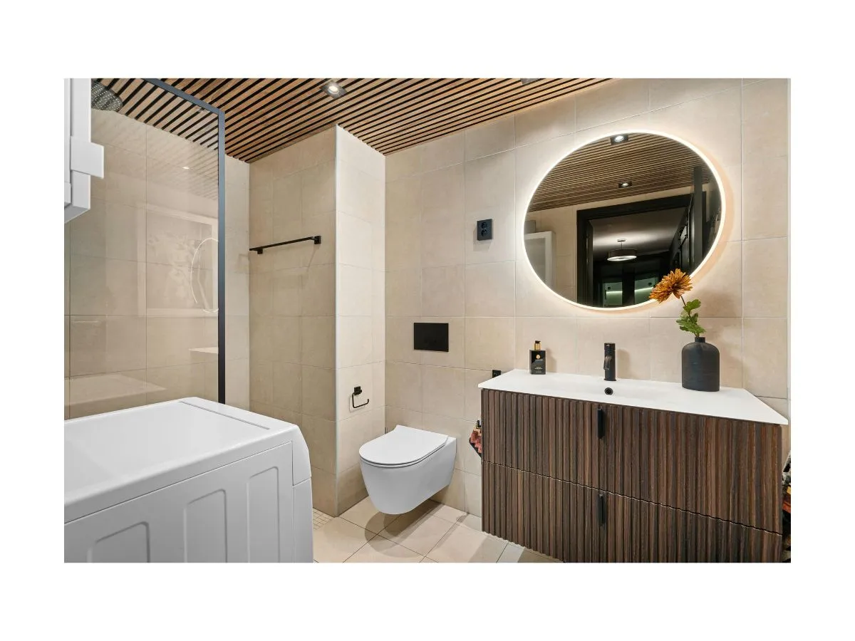 Bathroom renovating